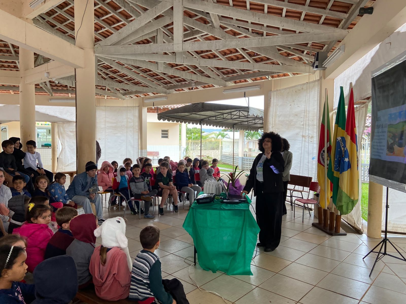 Pinheirinho do Vale - Água Limpa, Futuro Sustentável: Escola Municipal de Ensino Fundamental Padre Augusto Dalcin
