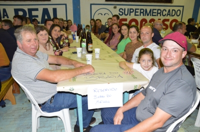 Grêmio Castelinho celebra 62 anos com jantar-dançante