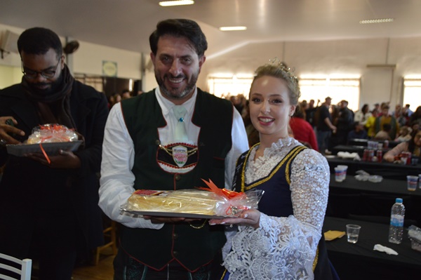 Corte da 24ª Oktoberfest é escolhida em Alpestre