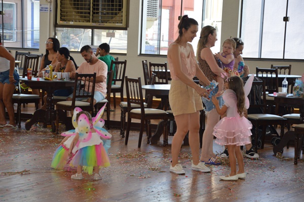 Carnaval Infantil no Clube Harmonia - domingo, dia 2 de março