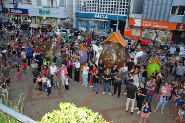 Chegada do Coelho da Páscoa em FW