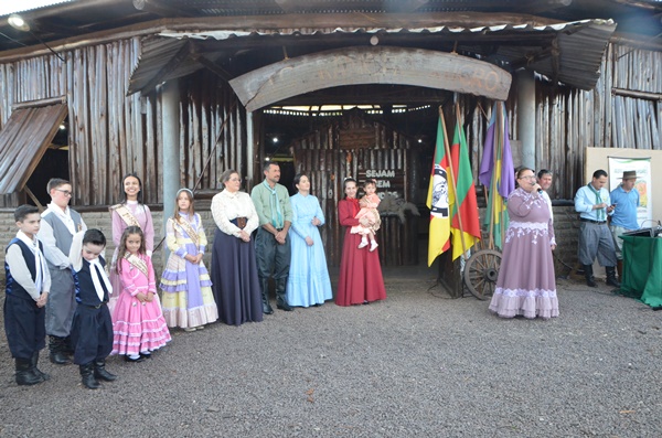Ametista do Sul - Chegada da Chama Crioula