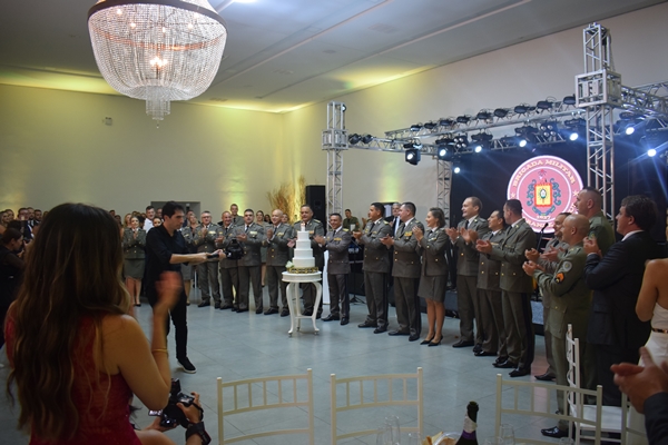 Baile dos 20 anos do 37º BPM