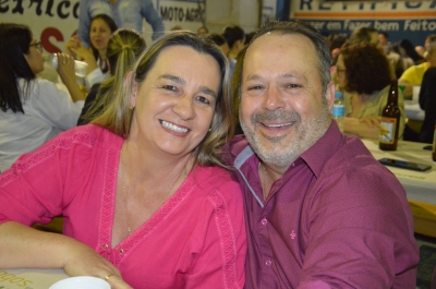 Grêmio Castelinho celebra 62 anos com jantar-dançante