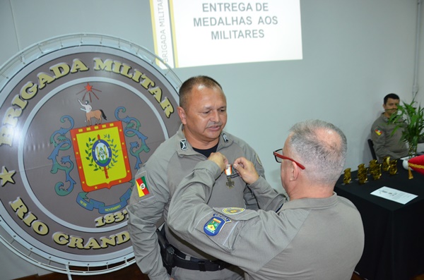 FW - Entrega Medalhas de Serviço Policial - 37º BPM